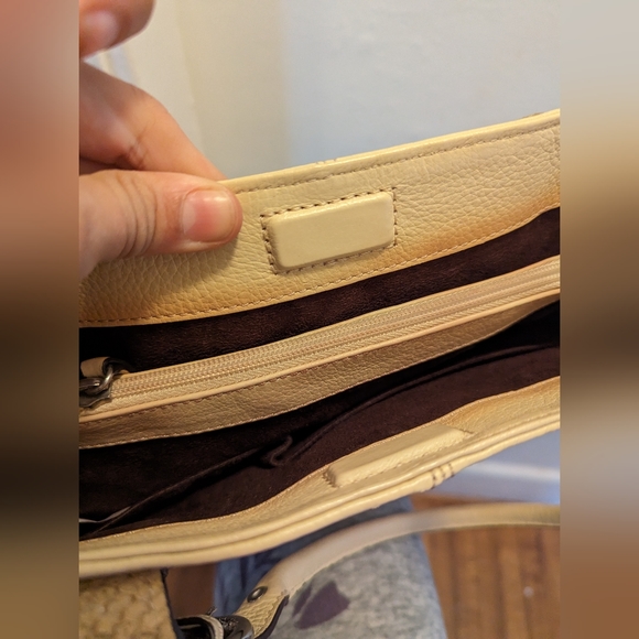 Adrienne Vittadini Shoulder bag, Ivory color - Picture 7 of 9